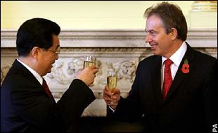 President Hu Jintao with Tony Blair at Downing Street